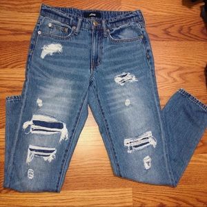 AEROPASTALE BOYFRIEND JEANS